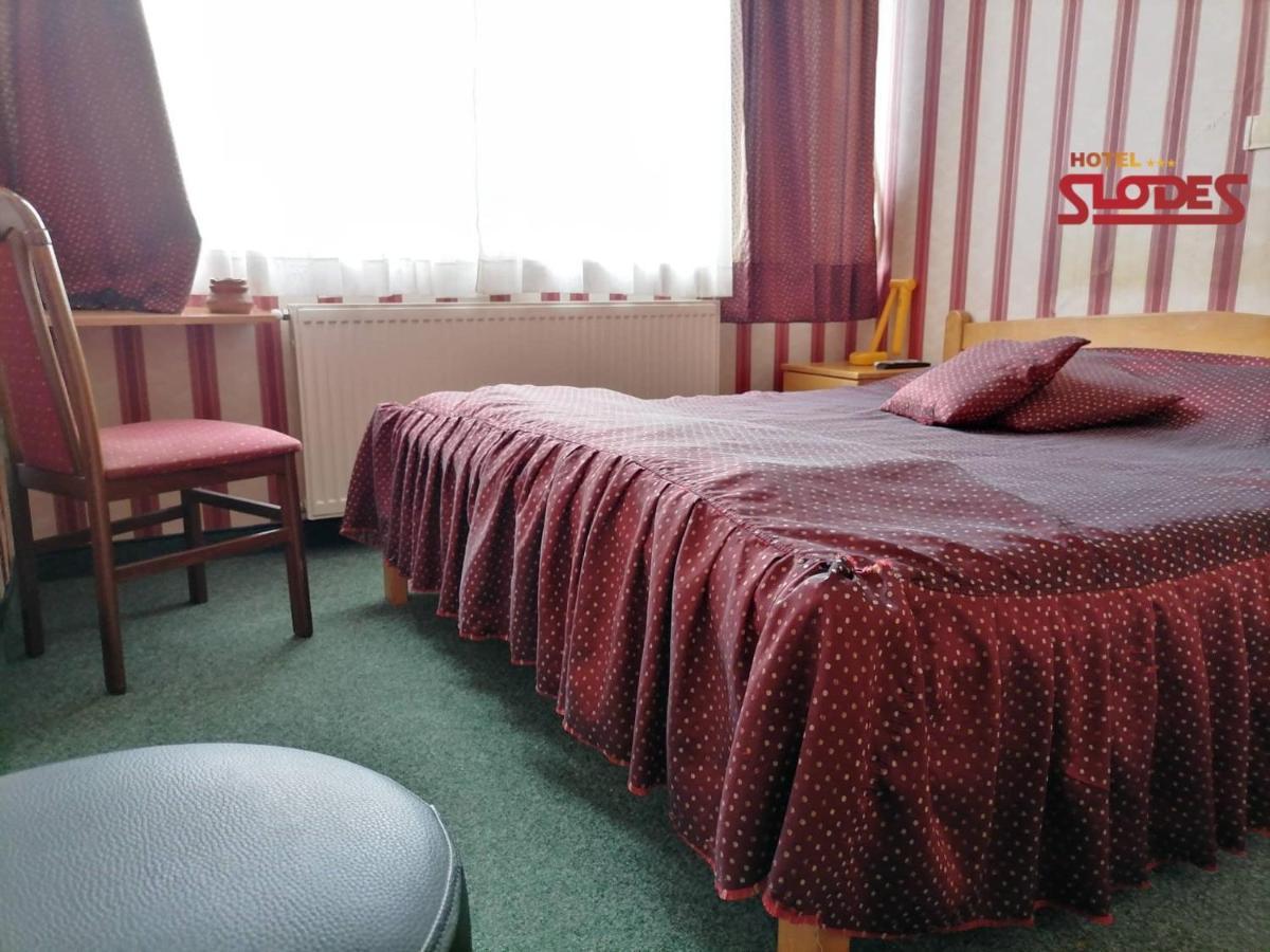 Hotel Slodes Belgrado Esterno foto