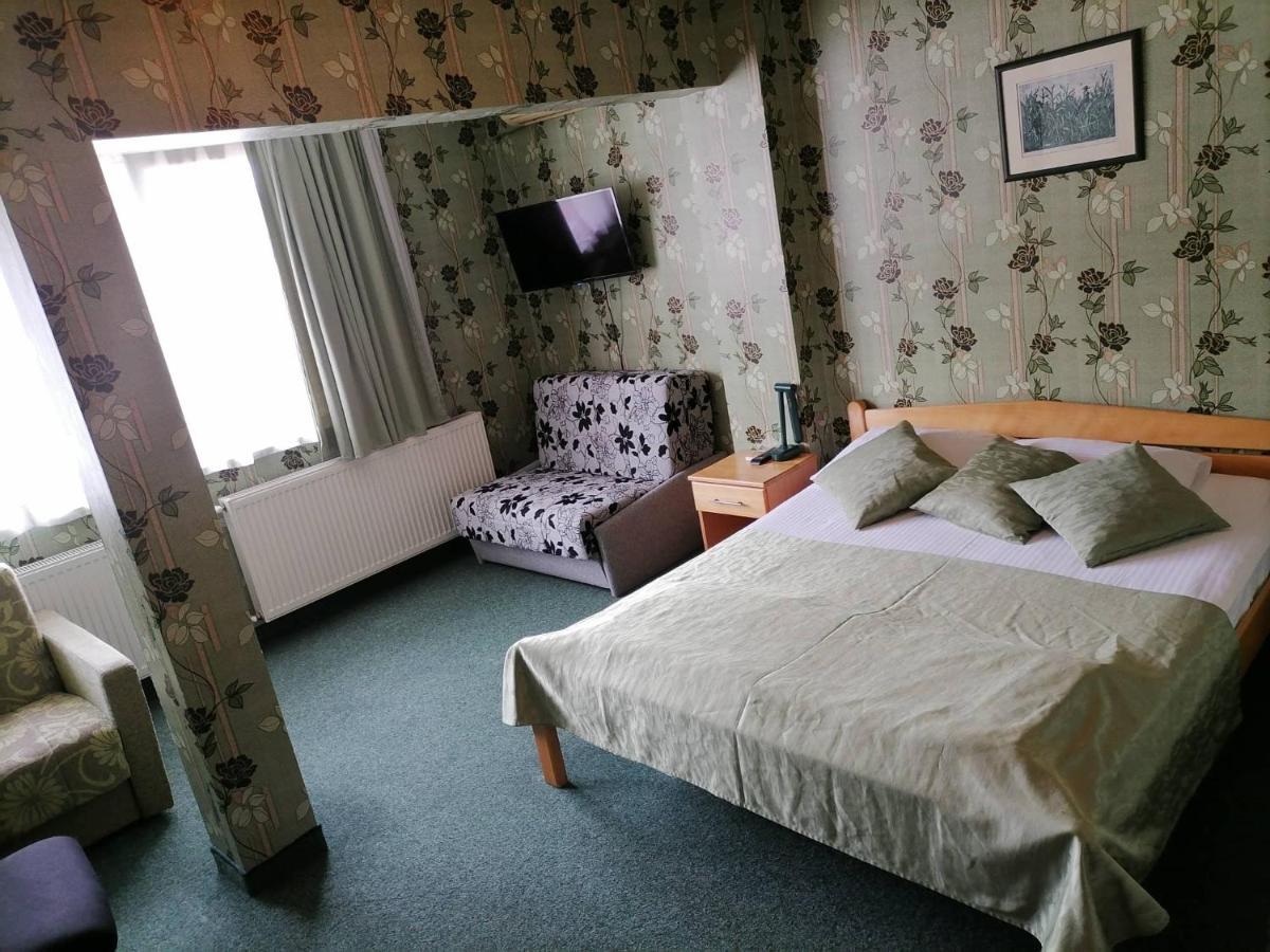 Hotel Slodes Belgrado Esterno foto